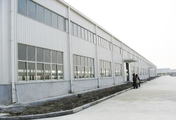 Sản phẩm bán nóng Sản phẩm thép chế tạo trước Xưởng xây dựng Kim loại Đường khung cổng kẽm Xây dựng Lưu trữ