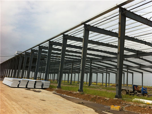 Nhà khung thép tiền chế 50 năm tuổi thọ cho Nông nghiệp