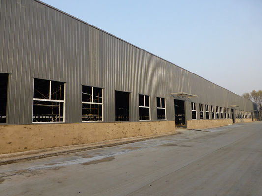 Nhà kho kho thép Sandwich Panel Structure Tòa nhà màu Đơn vị thiết kế trước Xưởng lắp ráp nhanh