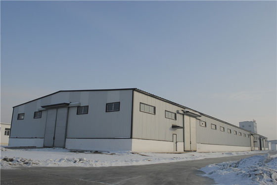 Nhà máy sức mạnh cao Cấu trúc thép tiền chế Tòa nhà tiền chế Kho hàng Xây dựng khung kim loại nhẹ
