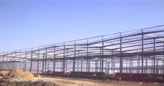 Nhà kho kho thép Sandwich Panel Structure Tòa nhà màu Đơn vị thiết kế trước Xưởng lắp ráp nhanh