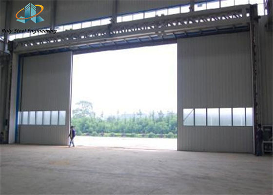 Cấu trúc thép cực bền và trải dài để lưu trữ quy mô lớn
