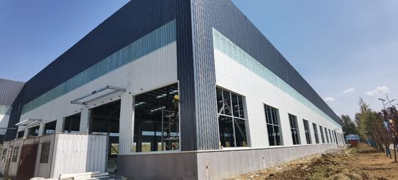 Kho thép tiền chế với các vạch H-Section và kết thúc galvanized