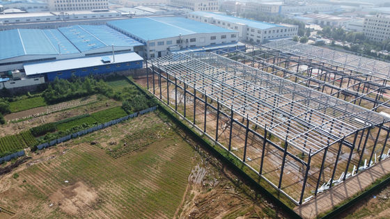 Cấu trúc khung thép 100m * 30m Tòa nhà kho thép được chế tạo sẵn