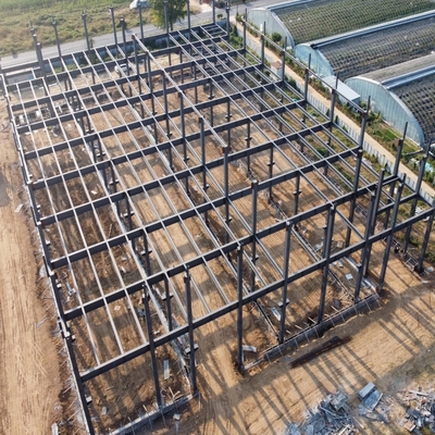 Khoang cấu trúc thép được chế tạo sẵn với sợi H-Section Beams 50 năm tuổi thọ