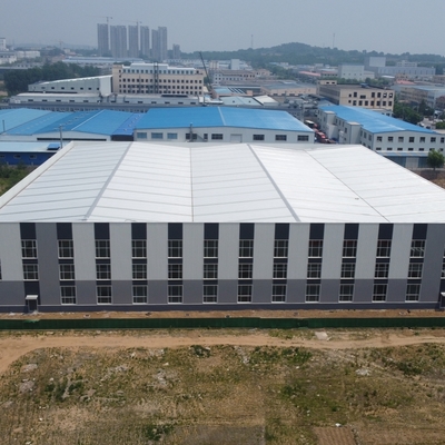 Nhà thép tiền chế công nghiệp cho xưởng sản xuất khẩu độ lớn