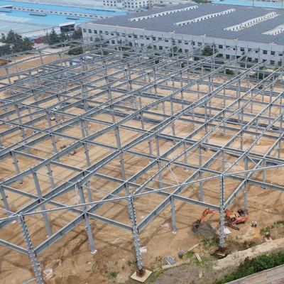 Nhà công nghiệp thép tiền chế với Tấm panel EPS
