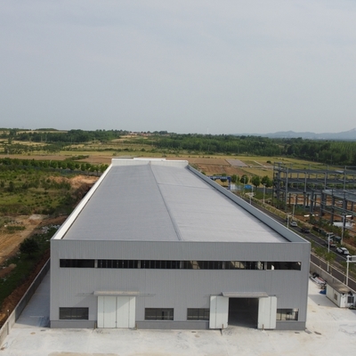 Nhà xưởng công nghiệp bằng thép hạng nặng với tuổi thọ 50 năm