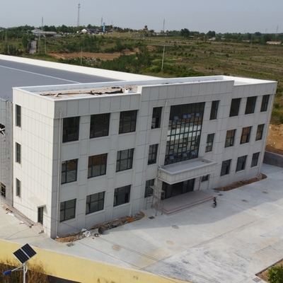Tòa nhà kho khung thép hai tầng với cách nhiệt len đá