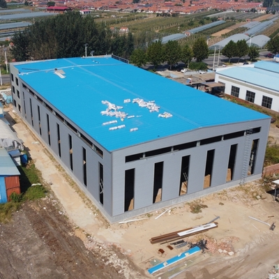 Nhà thép tiền chế Q235B với tuổi thọ 50 năm