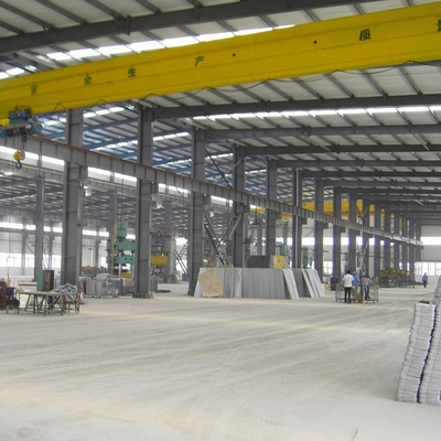 Tòa nhà kho thép Q235 được thiết kế trước với tuổi thọ 50 năm