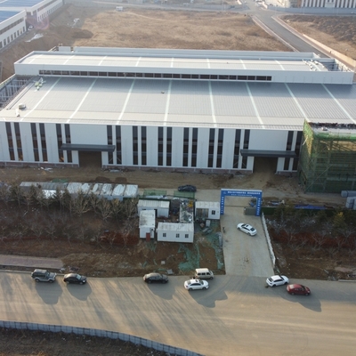 Tòa nhà kho thép Multi Span với cách nhiệt len đá
