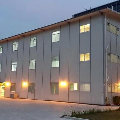 Khách sạn cấu trúc thép tiền chế hiện đại nhiều tầng