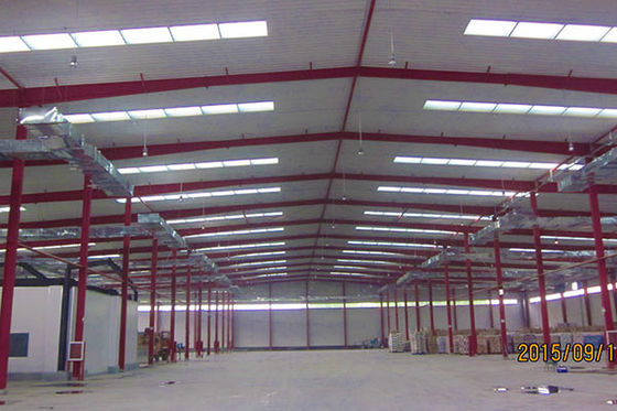 Nhà kho kết cấu thép nhẹ với cách nhiệt bằng bông thủy tinh