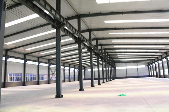Portal Frame Prefab Preassembled Steel Workshop Building Storage Garage Xây dựng phần cán nóng