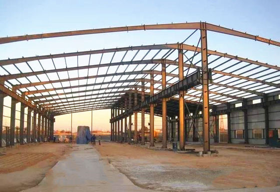 Nhà máy công nghiệp bền vững Cấu trúc thép Xây dựng Tòa nhà kim loại chế tạo sẵn