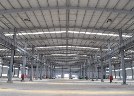 Nhà kho thép tiền chế với lớp cách nhiệt bằng bông khoáng, tuổi thọ 50 năm